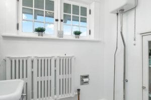 THE-ORIGINAL-BATHROOM-DSPX6169