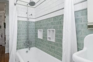 THE-ORIGINAL-BATHROOM-DSPX6172