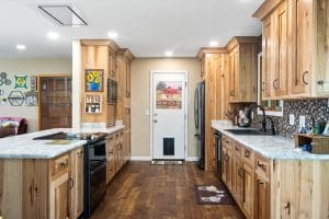 THE-WORKING-FARM-KITCHEN-DSPX5228